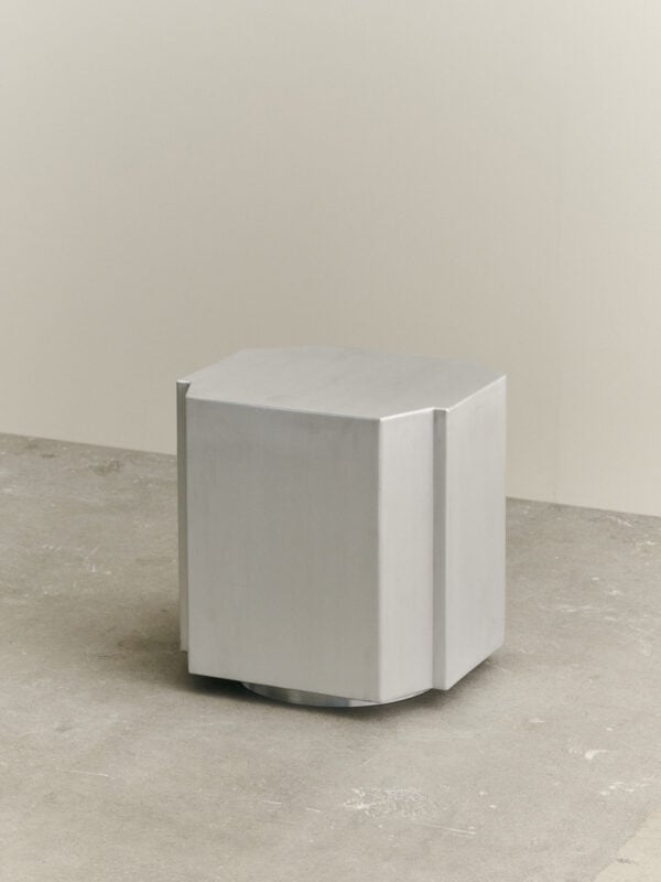 Funki Stool 01