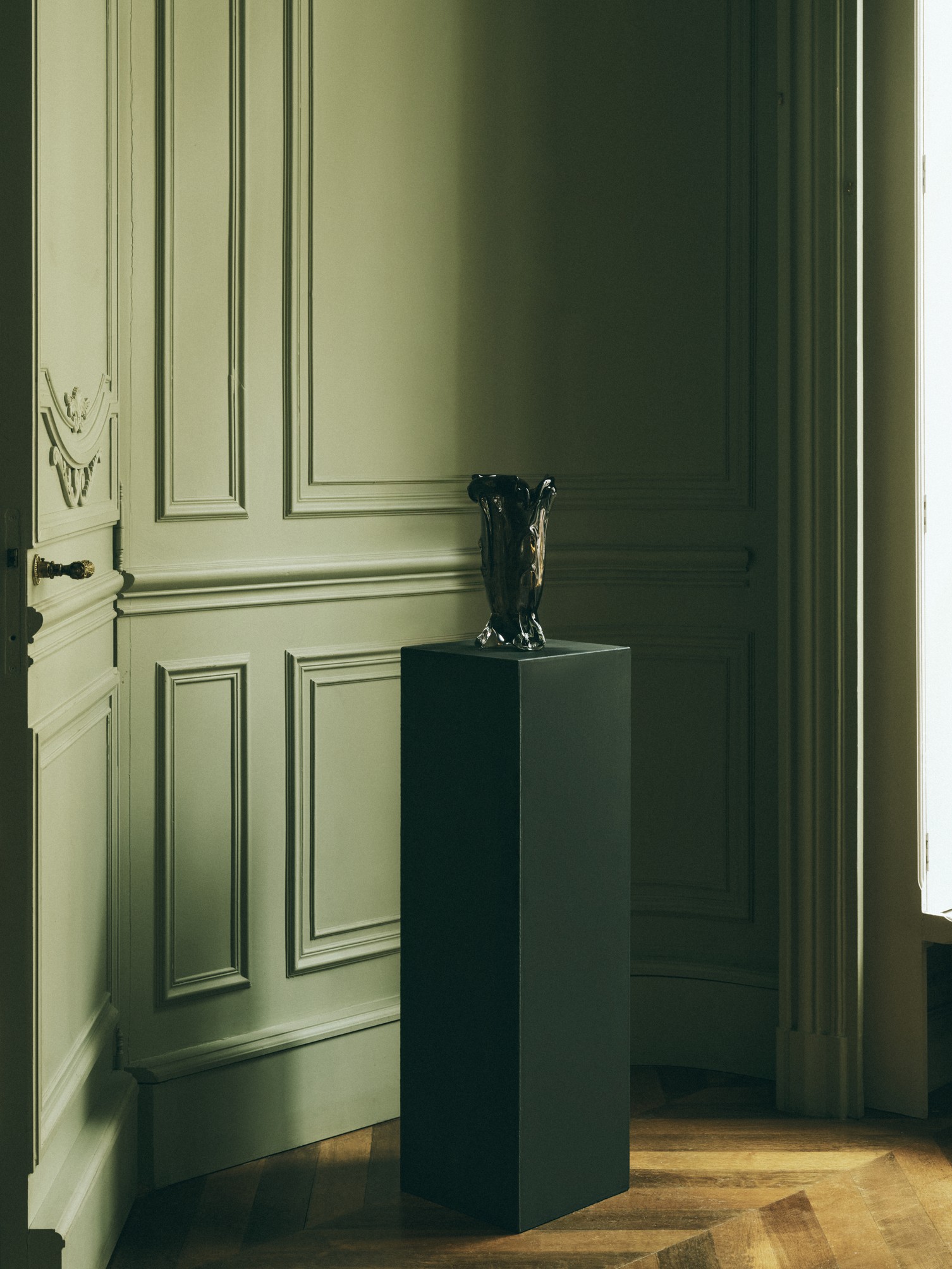 Pedestal