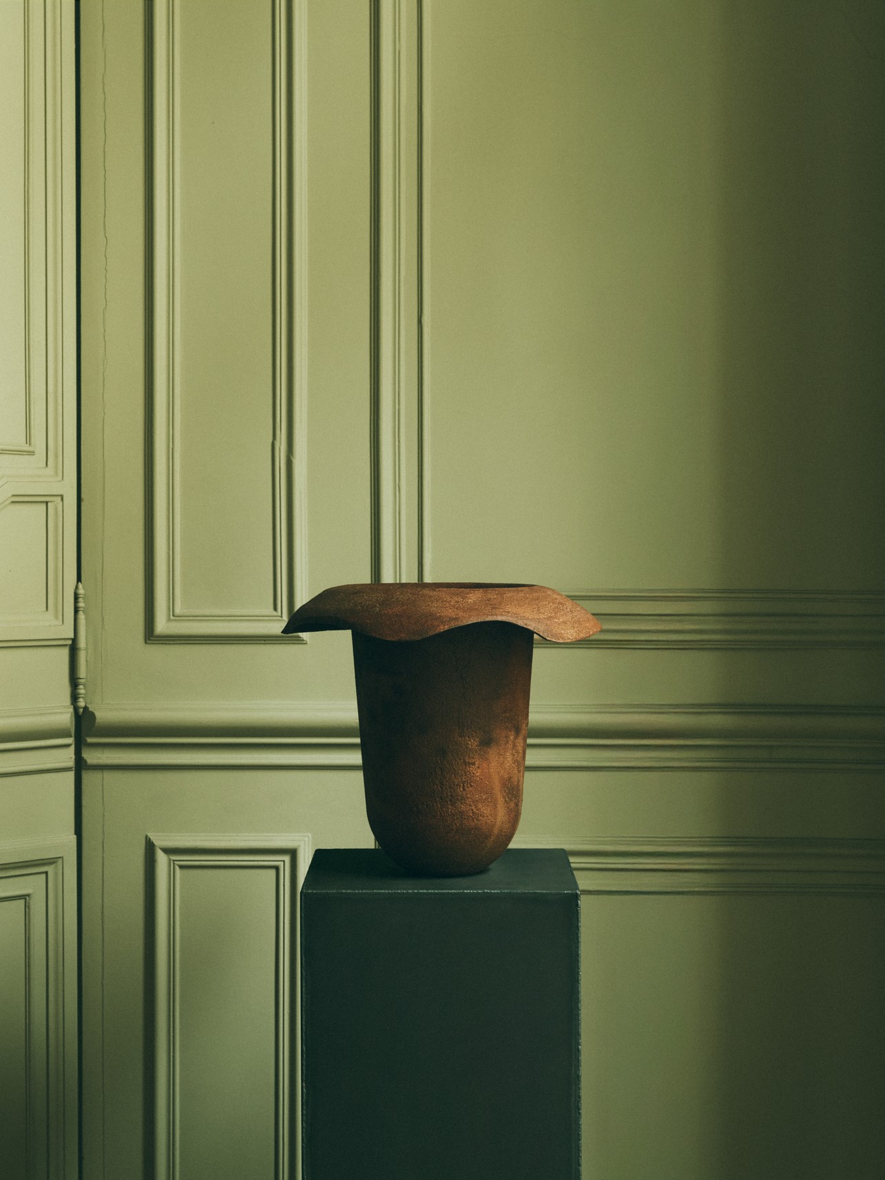 Pedestal