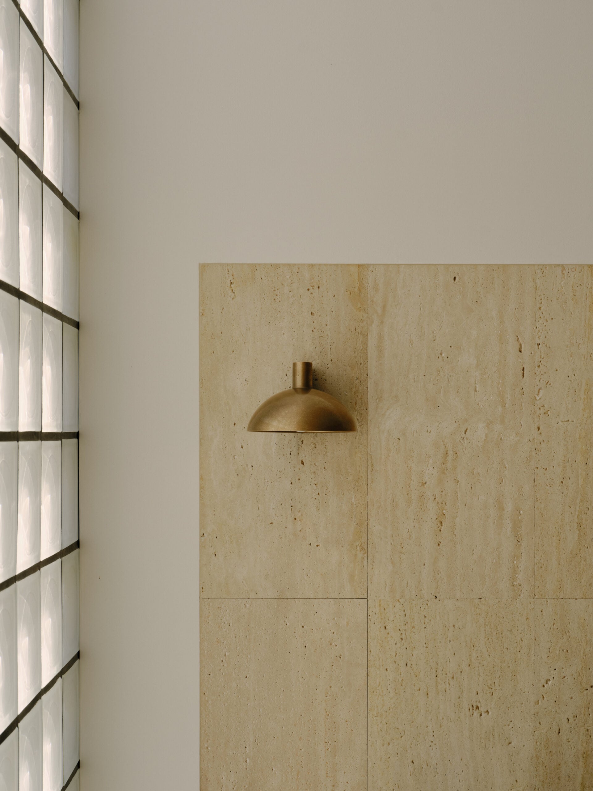 Solune Wall Light
