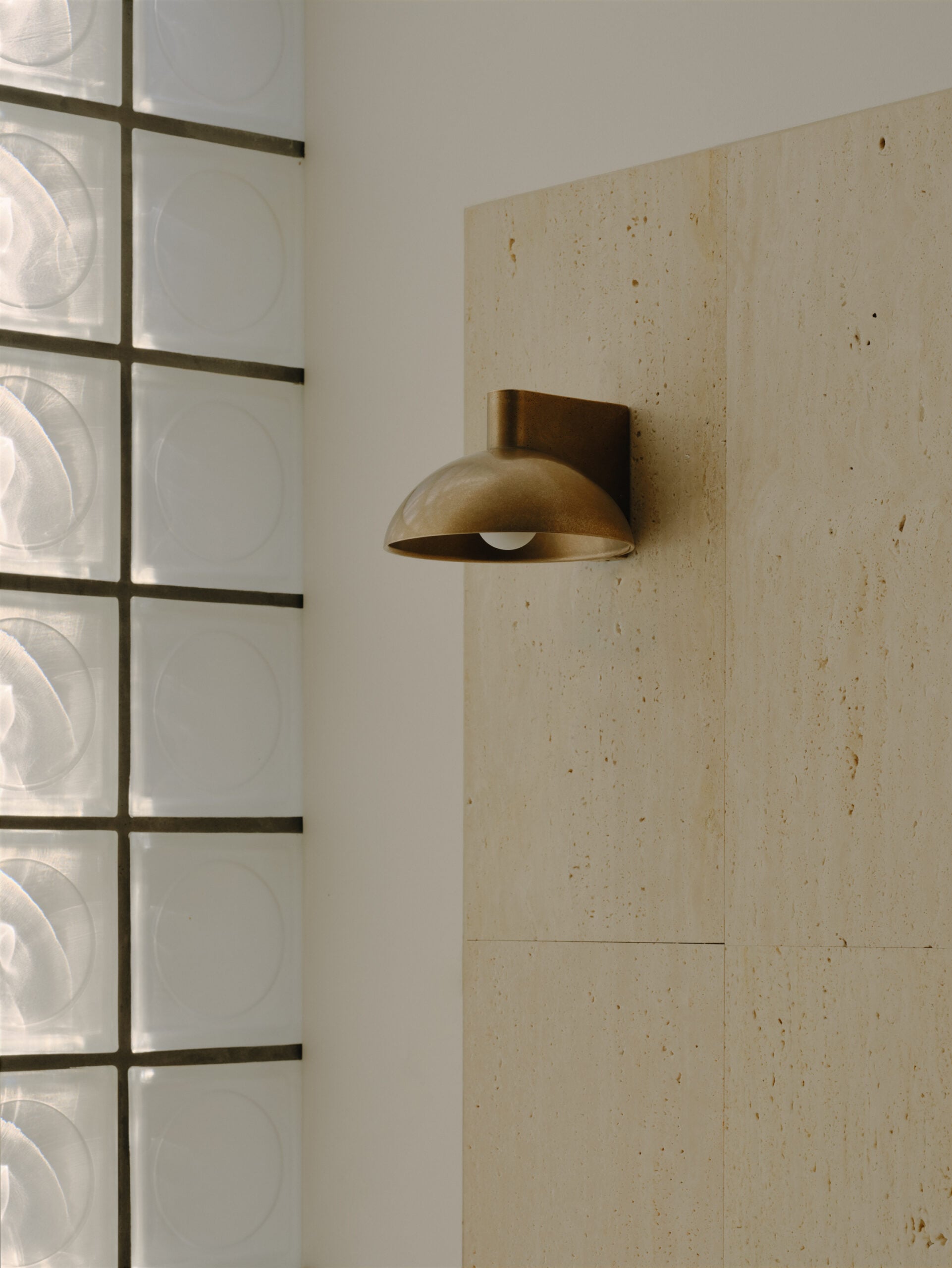 Solune Wall Light